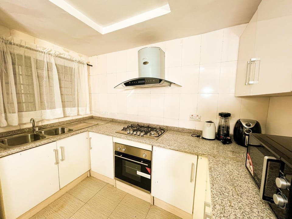 microwave, oven, stove, kitchen