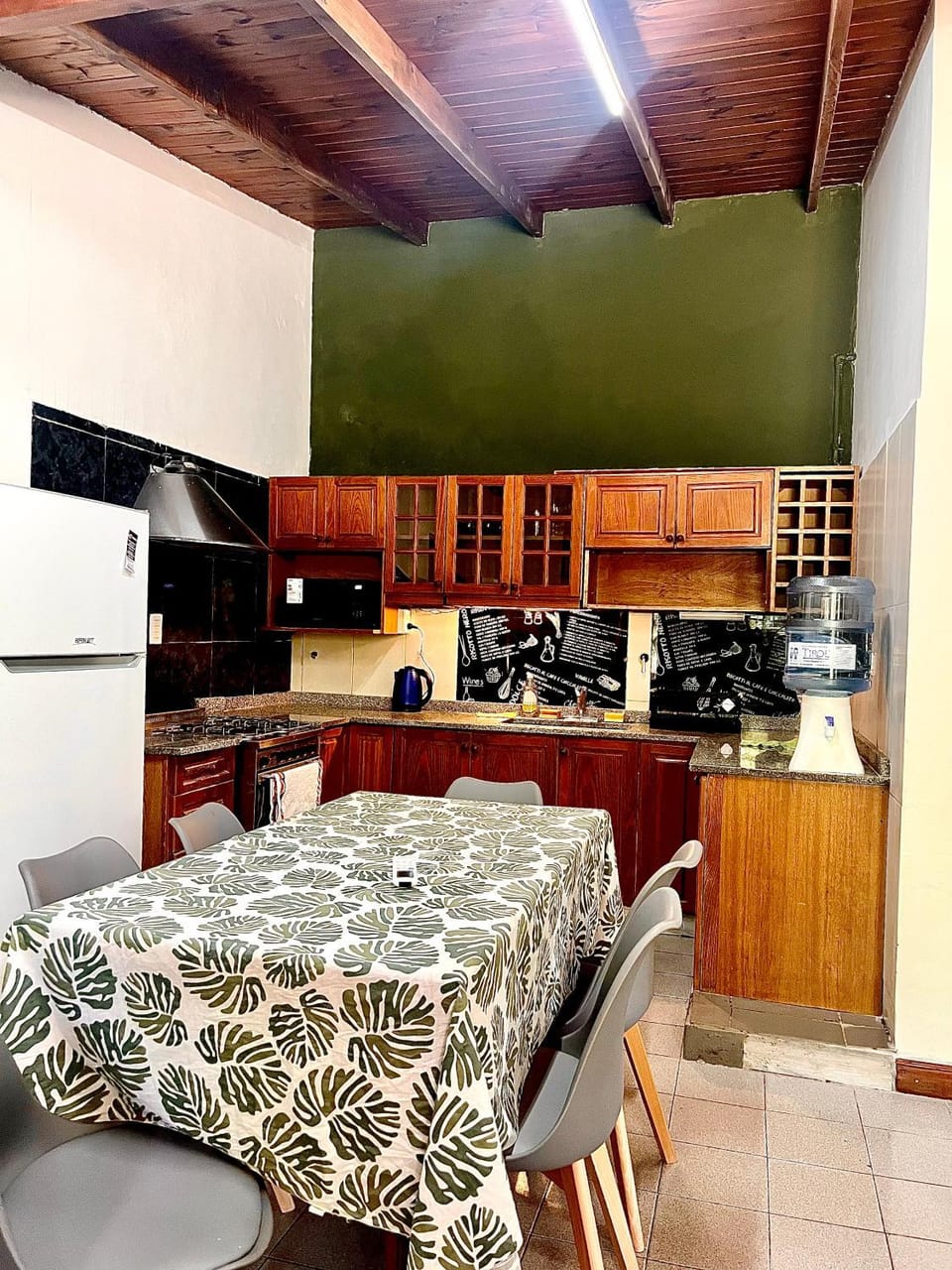 Chalet con puerta al arroyo Chalet in Villa General Belgrano