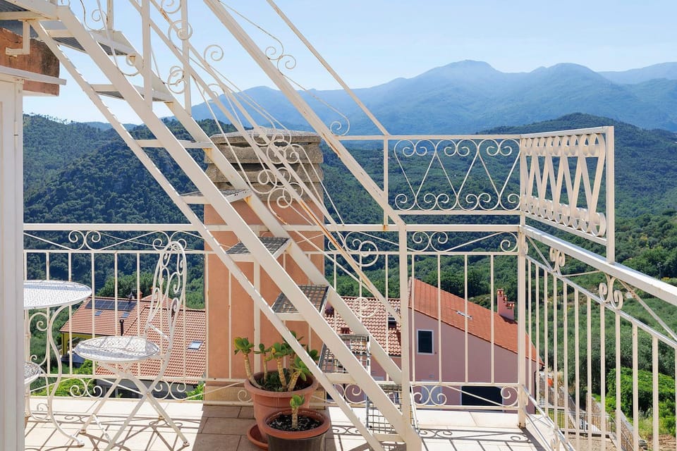 Rosa Di Mare Guest House Bed and Breakfast in Liguria