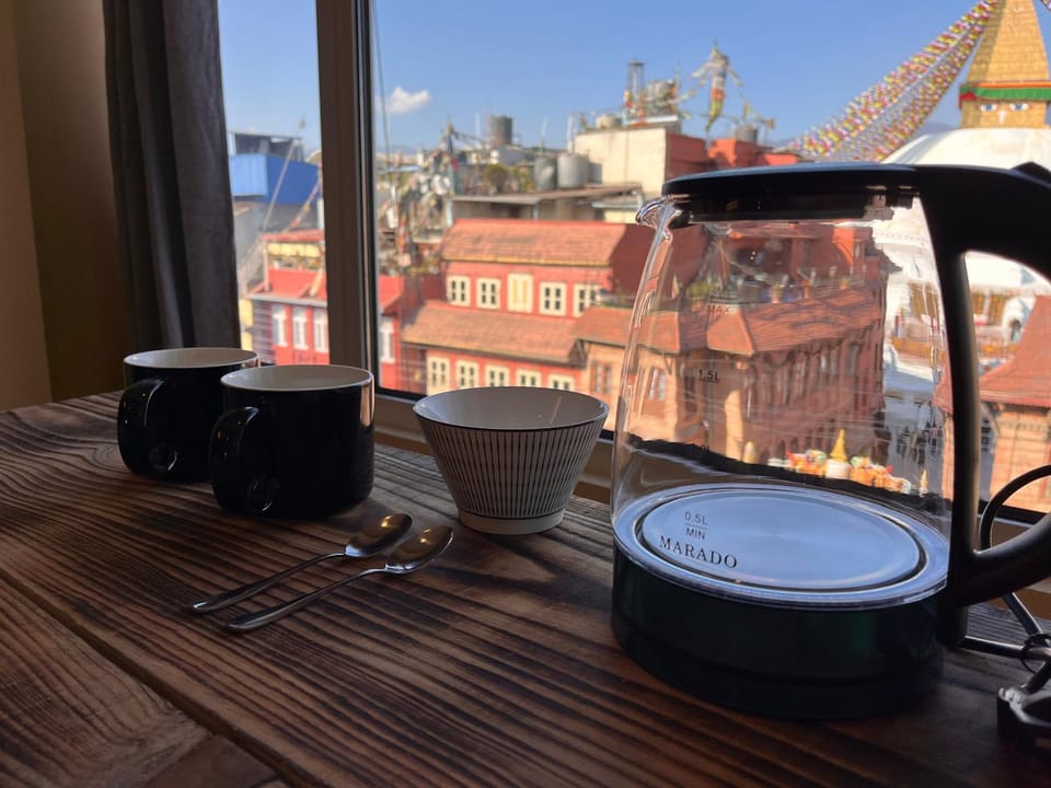 Coffee/tea facilities, View (from property/room)