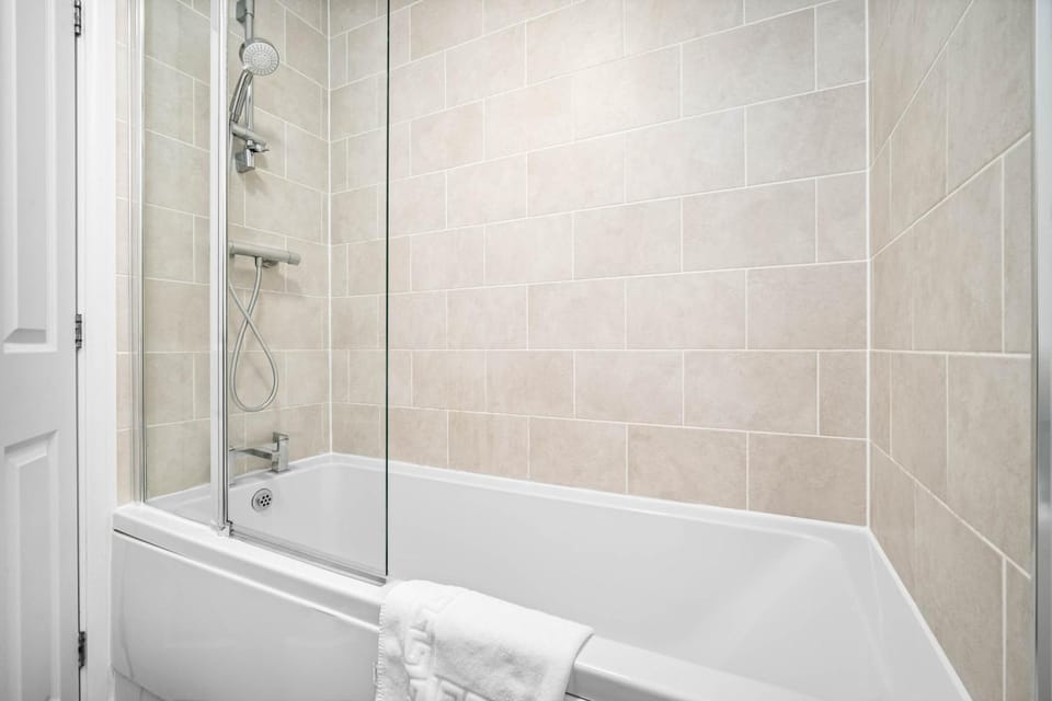 Shower, Bathroom, Bath