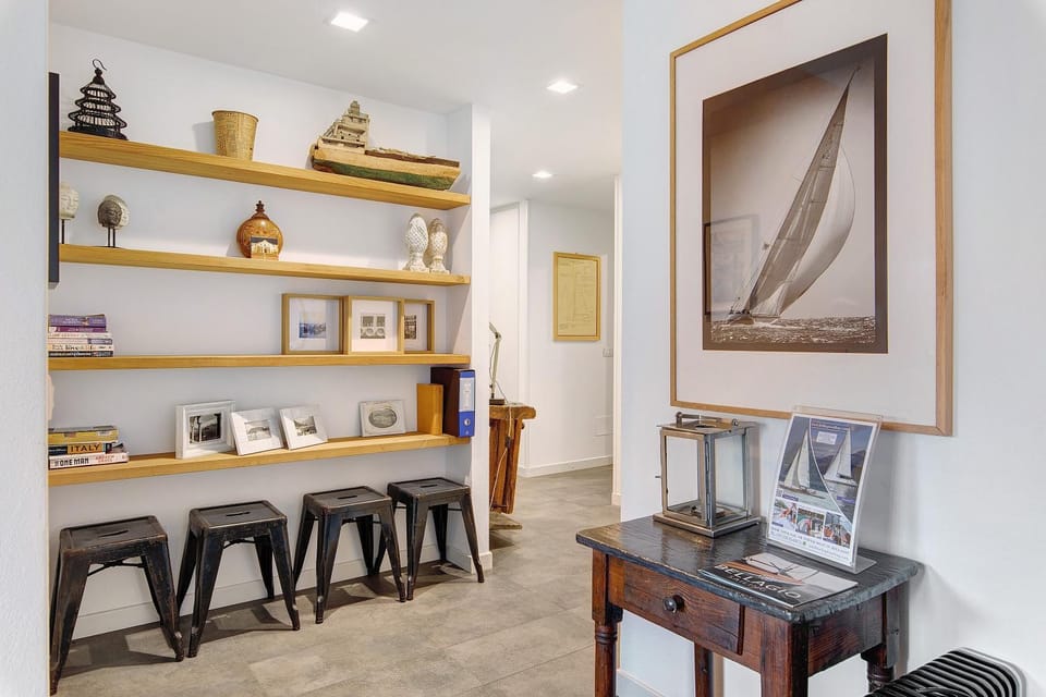 Property building, Living room