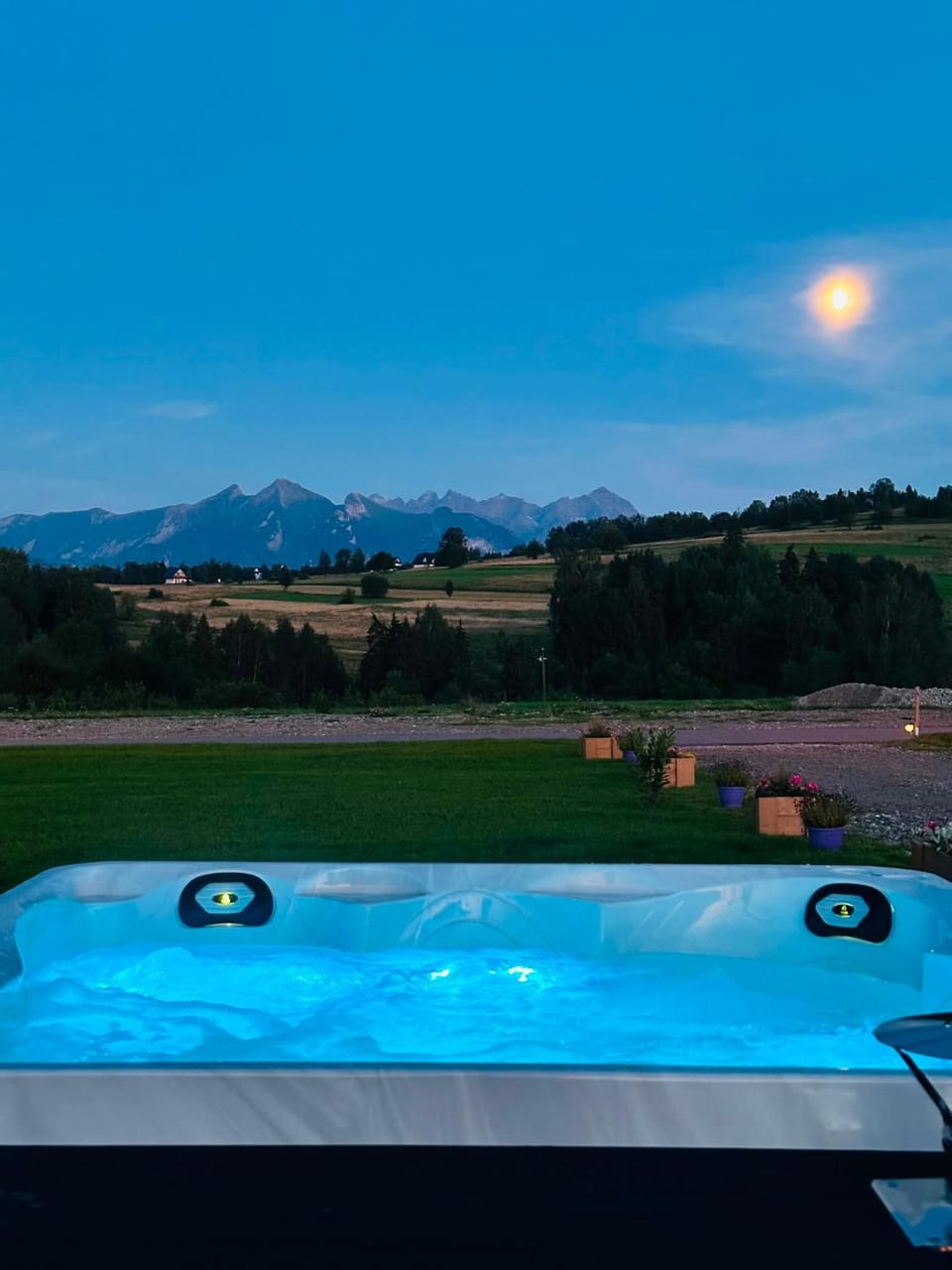 Hot Tub