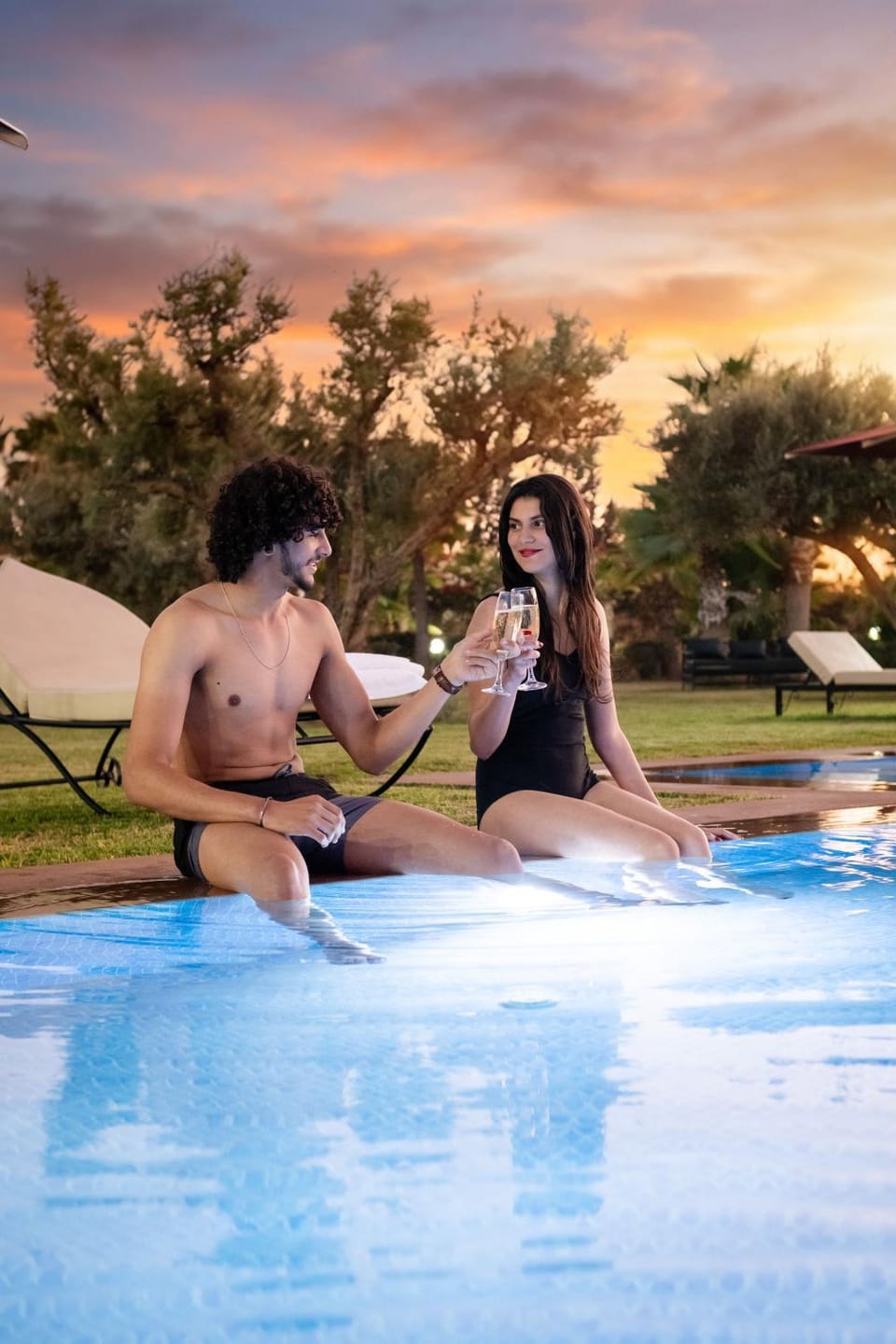 Garden, Swimming pool, Sunset, towels