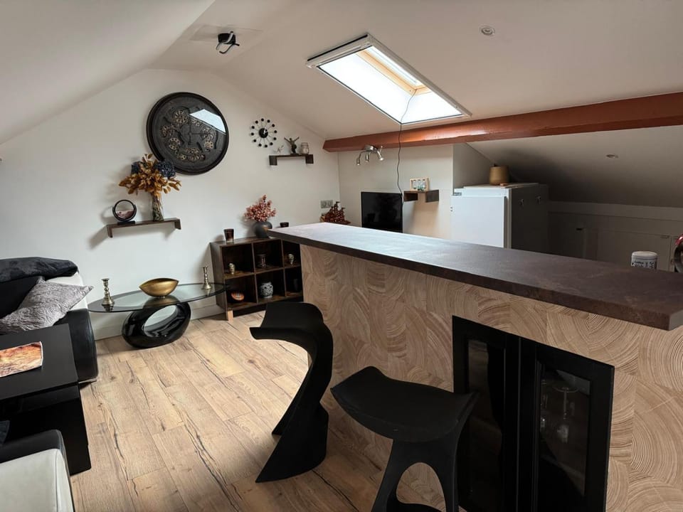 View (from property/room), Kitchen or kitchenette, Living room, Seating area