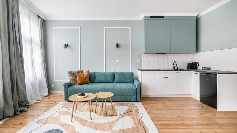 Kitchen or kitchenette, Living room, Seating area