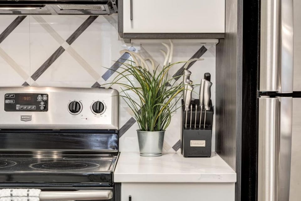 Kitchen or kitchenette, stove
