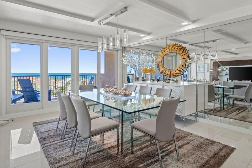 Where the Sky Meets the Sea Luxury Dream Views Apartment in South Padre Island
