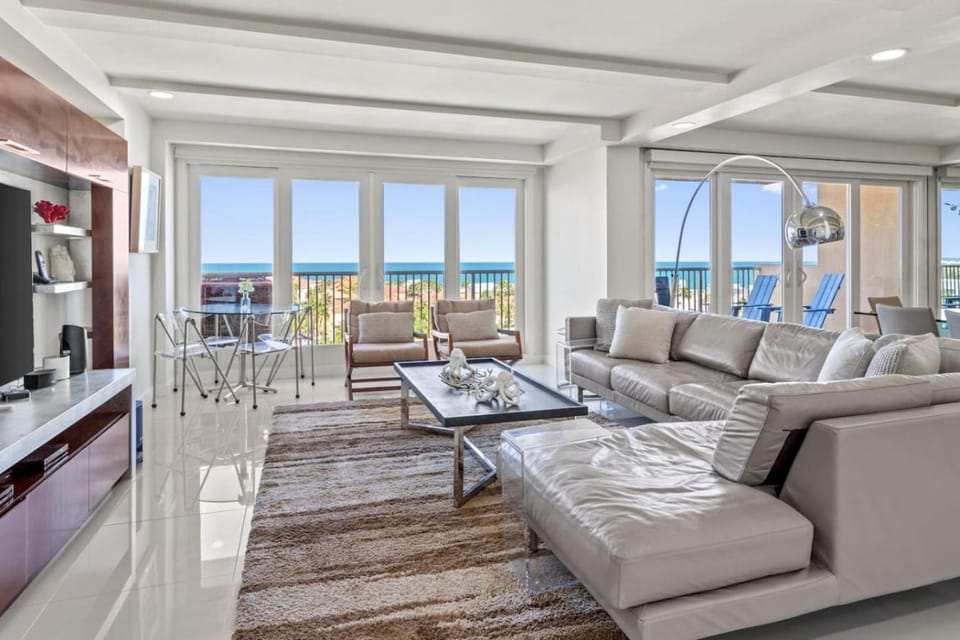 Where the Sky Meets the Sea Luxury Dream Views Apartment in South Padre Island
