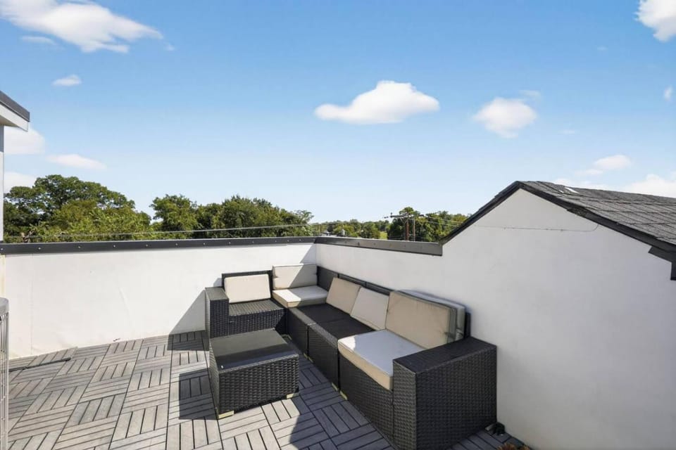 Patio, View (from property/room), Balcony/Terrace, Seating area