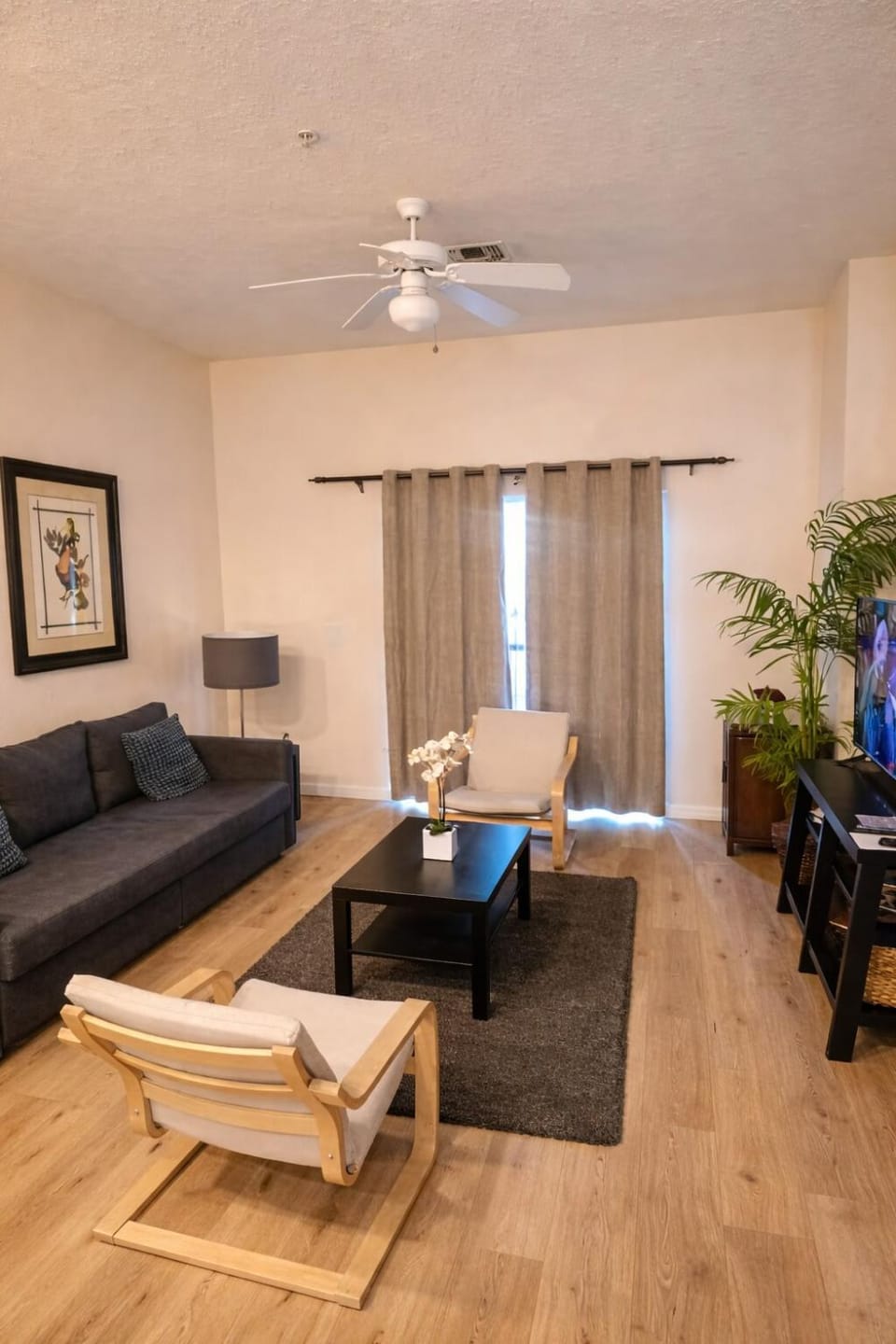 3BR Resort Condo near Disney with Pool Apartment in Four Corners