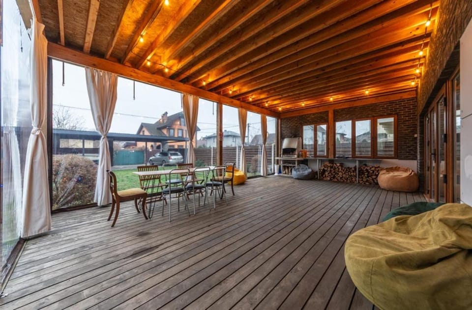 Метро Лівобережна басейн камін барбекю тераса будинок 150 кв м House in Kiev City - Kyiv
