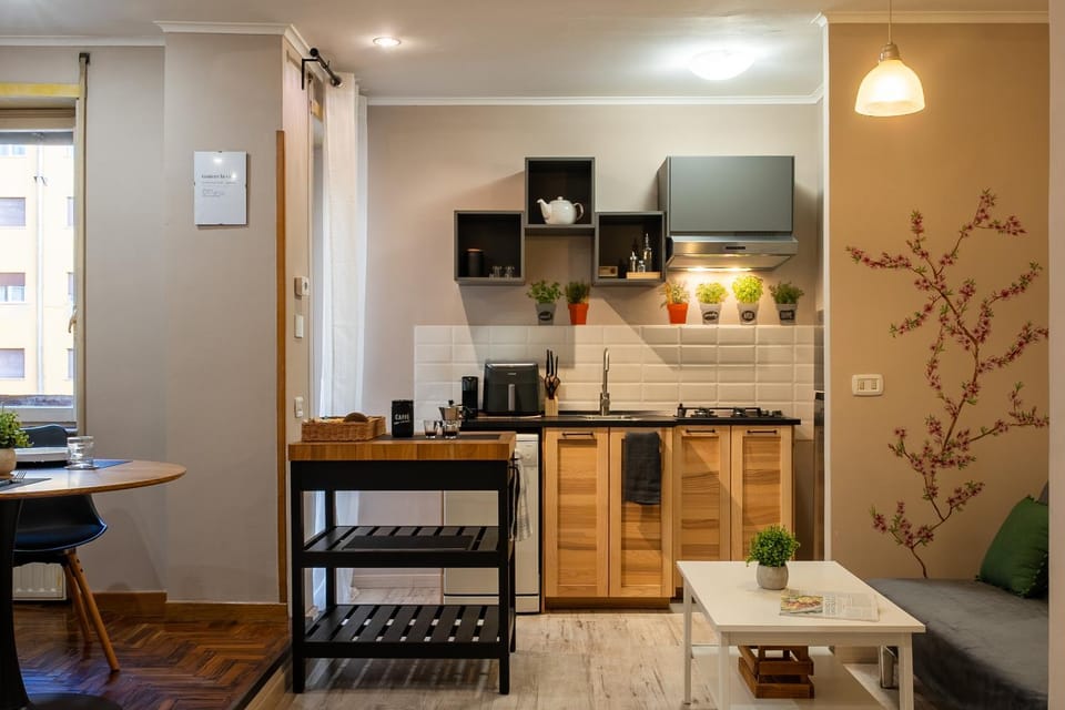 Kitchen or kitchenette
