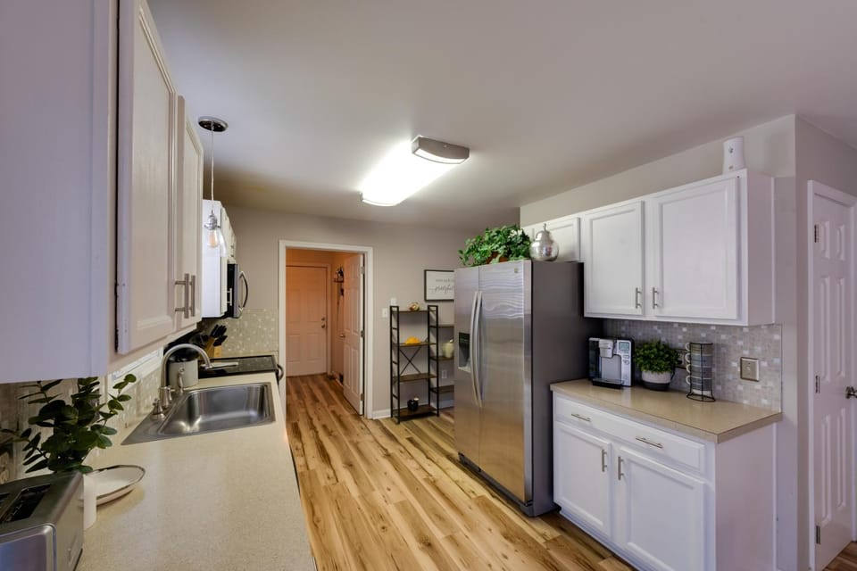 Milton Getaway Near Beach w/ Deck & Yard House in Milton