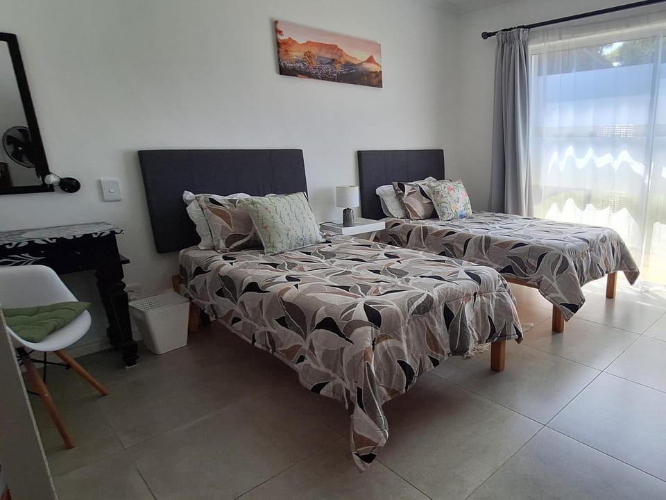 Grey Vine Cottage - Flatlet Apartment in Cape Town