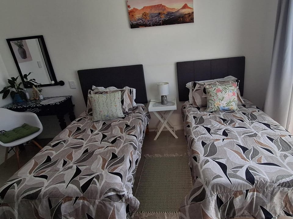 Grey Vine Cottage - Flatlet Apartment in Cape Town