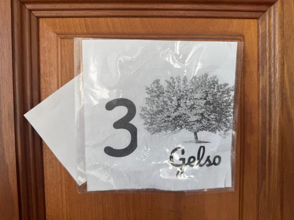 Logo/Certificate/Sign
