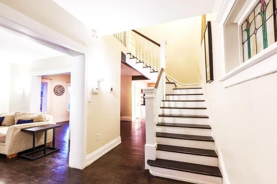 Historic 3Br Home in Heart of SLC Close to Skiing House in Salt Lake City