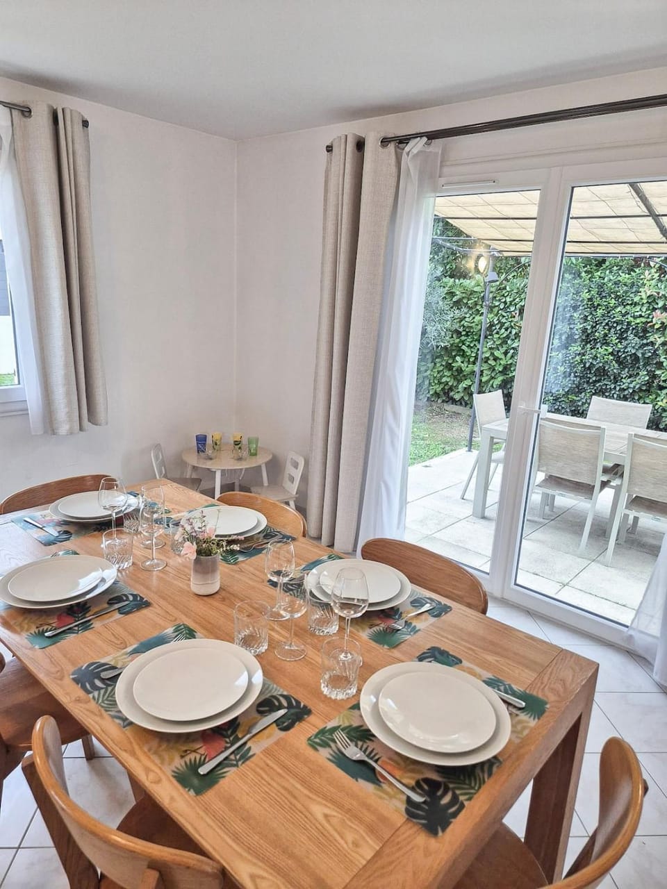 La Maison du Soleil Spacious Villa with Garden Villa in Mouans-Sartoux