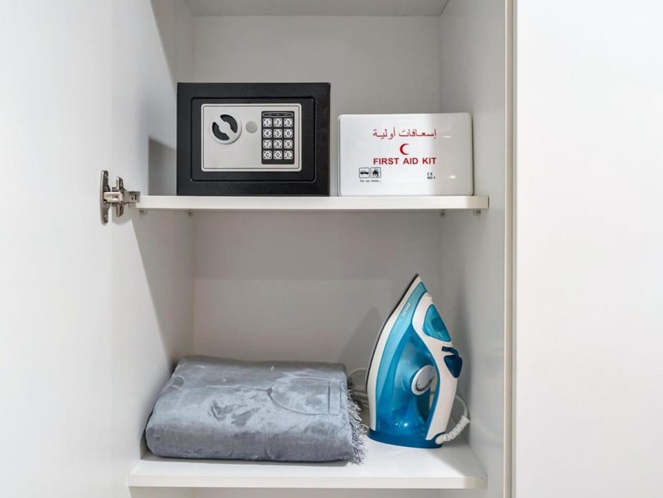 Elite Nest - Deluxe Studio only 1 min away from WB & Ferrari World Apartment in Abu Dhabi