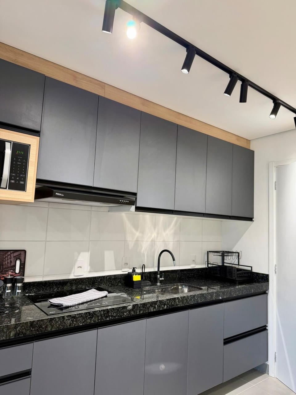 Studio 107 Home Com Varanda, Ar-condicionado e Netflix Apartment in Mogi das Cruzes