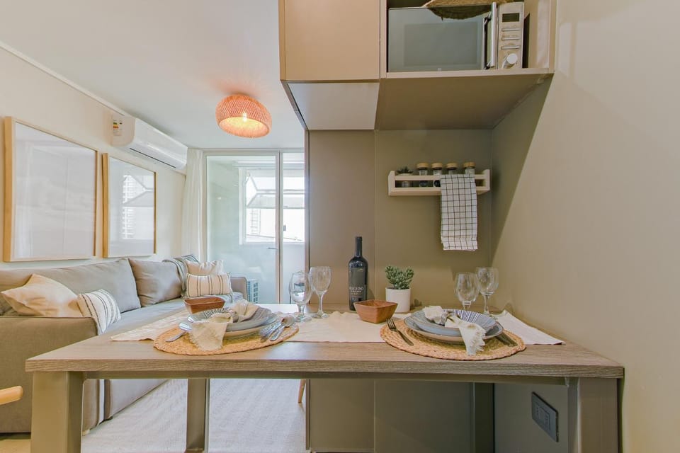 Kitchen or kitchenette, Living room, Seating area