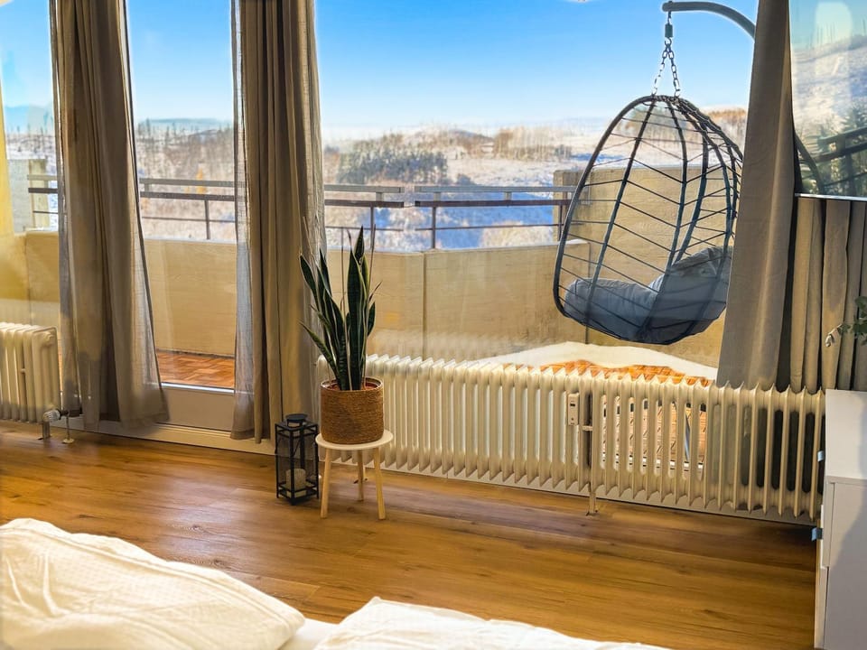 Natural landscape, View (from property/room), View (from property/room), Balcony/Terrace, Area and facilities
