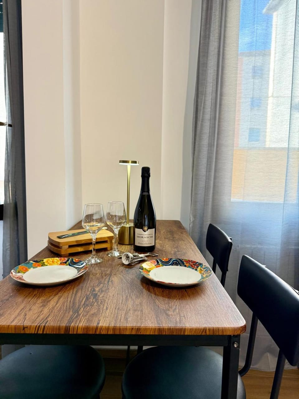 Dining area, Food, Lunch, Dinner