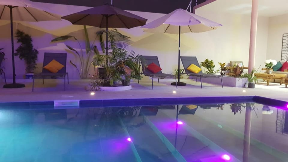 Swimming pool, sunbed