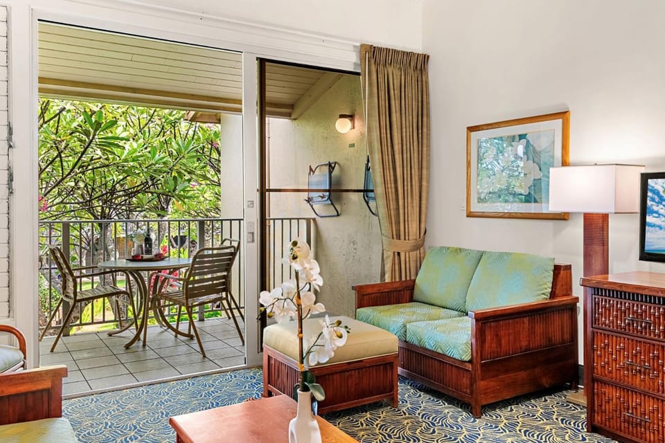 Napili Shores E239 Apartment in Kapalua