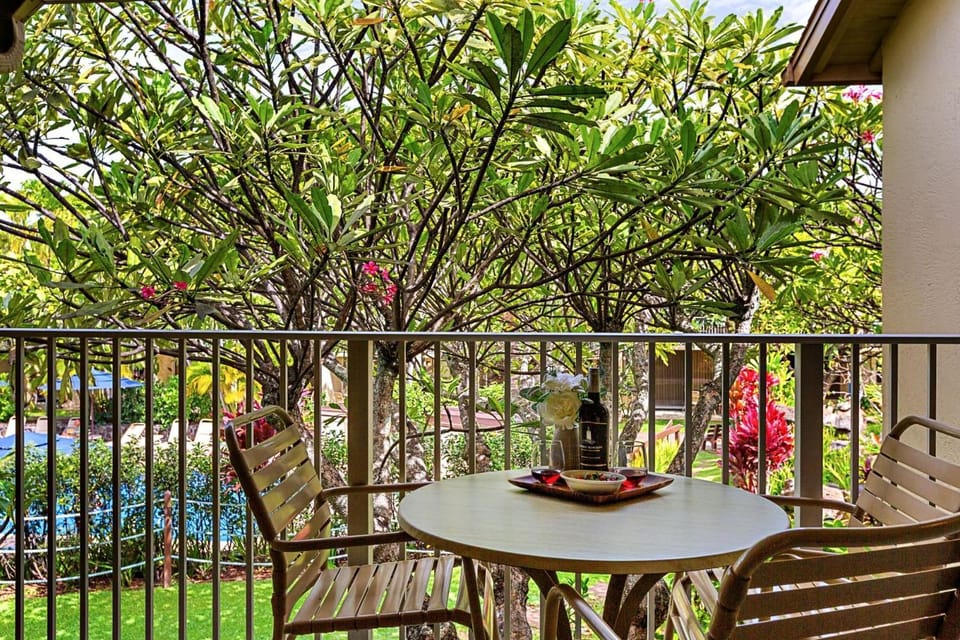 Napili Shores E239 Apartment in Kapalua