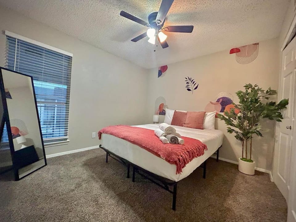 Modern&Beautiful pool A plus ocation LongStayDiscount Apartment in Sherman