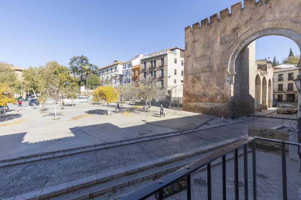 Marvelous Apartment 7 min Cathedral+ Free Parking Apartment in Granada