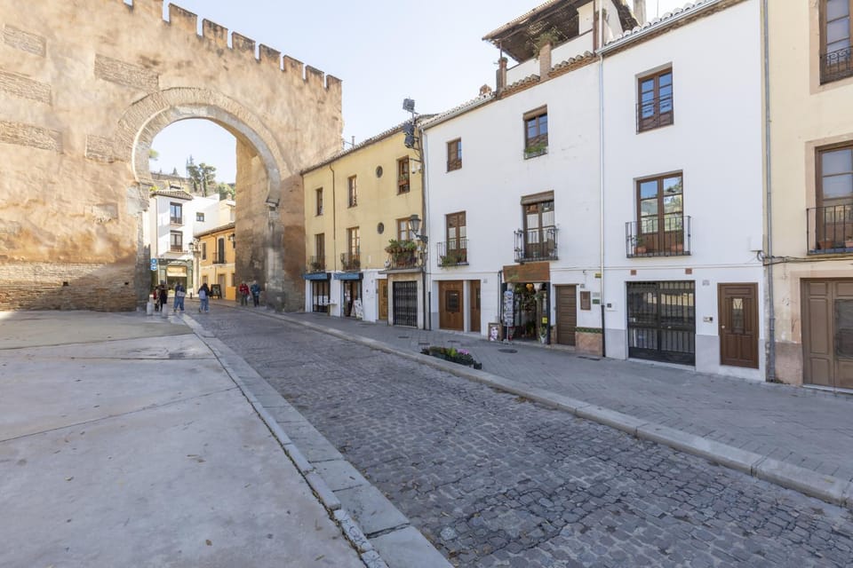 Marvelous Apartment 7 min Cathedral+ Free Parking Apartment in Granada