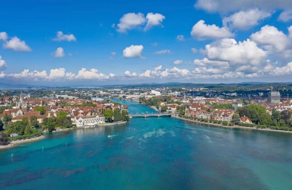 Nearby landmark, City view, Lake view, River view