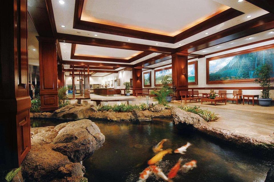 Waikiki Banyan 3802 T2 House in Honolulu