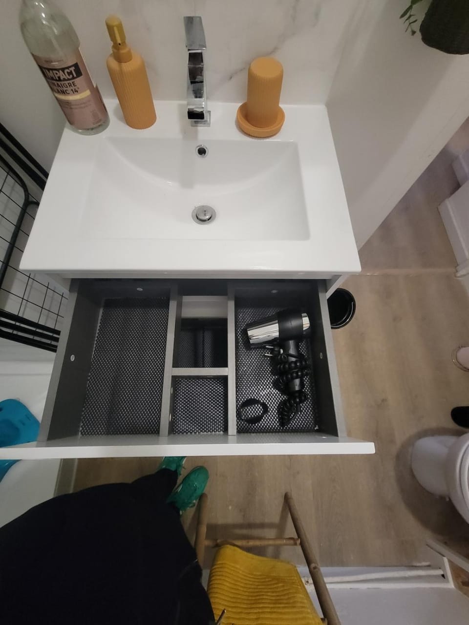 Le plein centre rez de chaussee au cœur de Calais Apartment in Calais