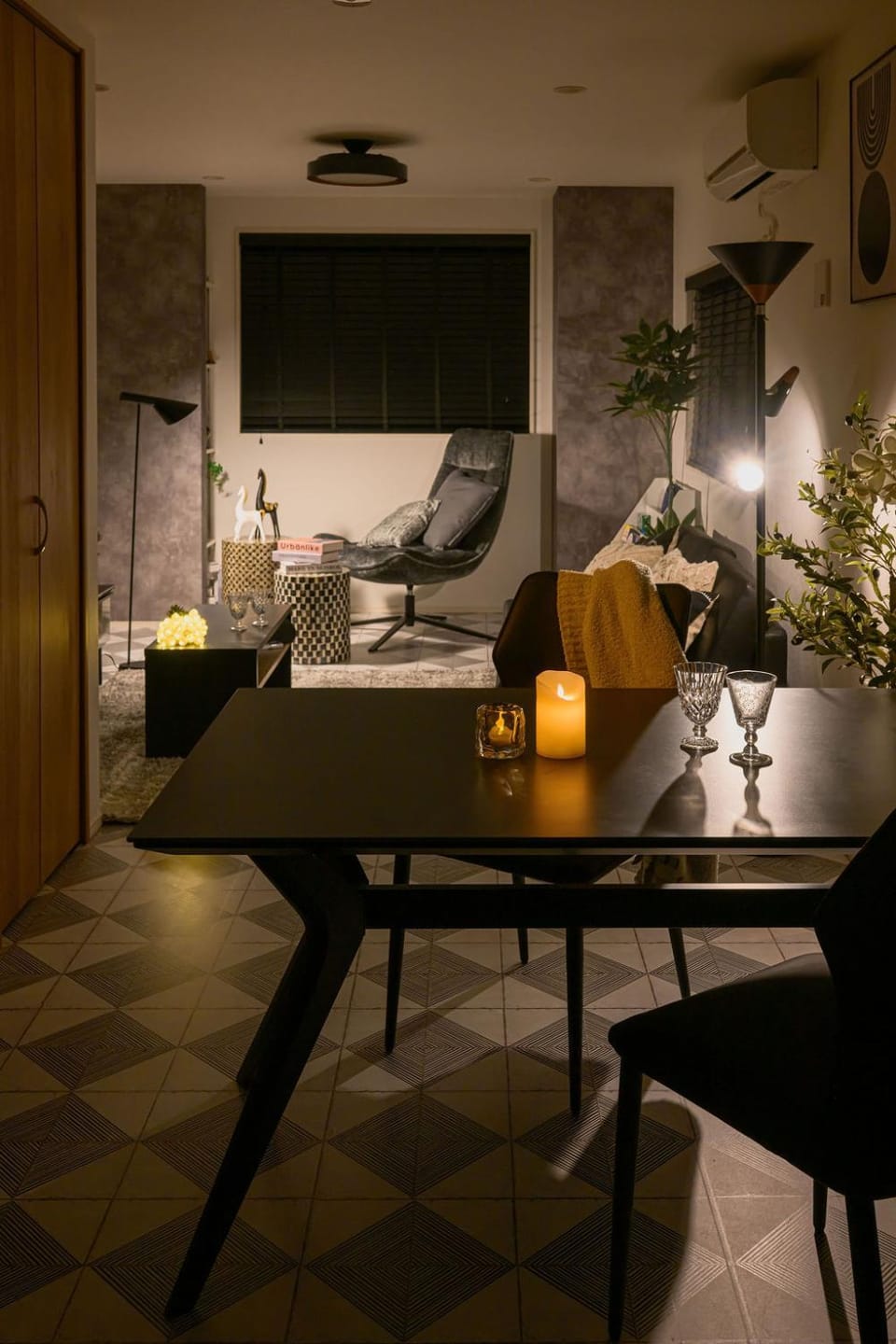 TV and multimedia, Living room, Dining area