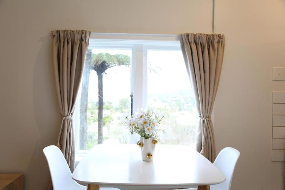 View (from property/room), Dining area
