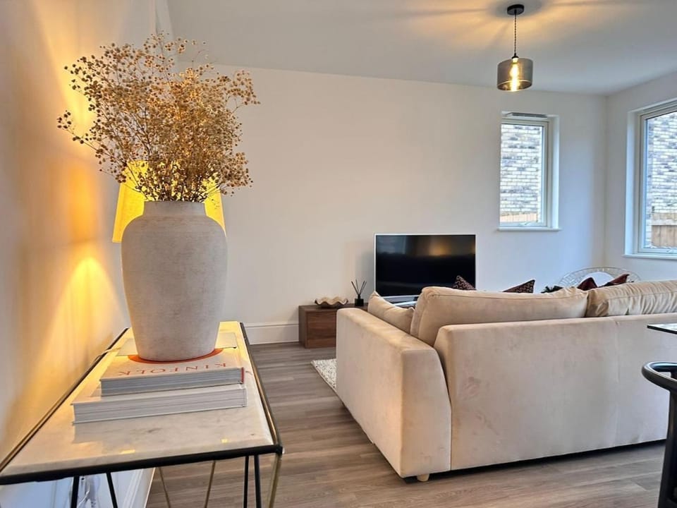 Urban Luxury Escape in Oxford City House in Oxford