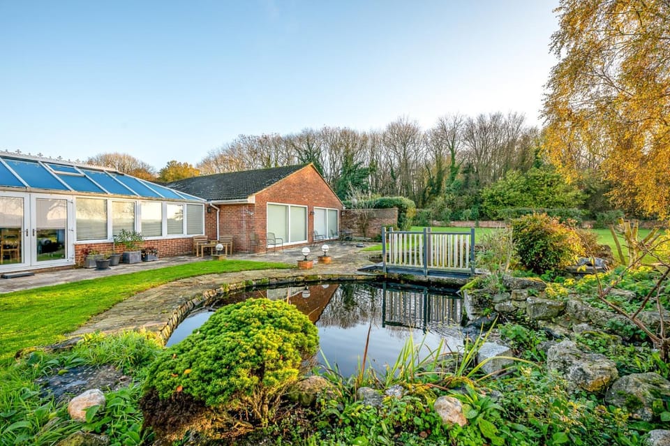 Property building, Garden