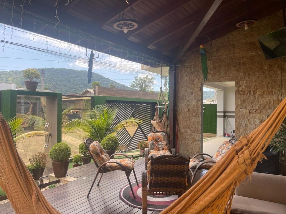 Residencial Sales House in Porto Belo