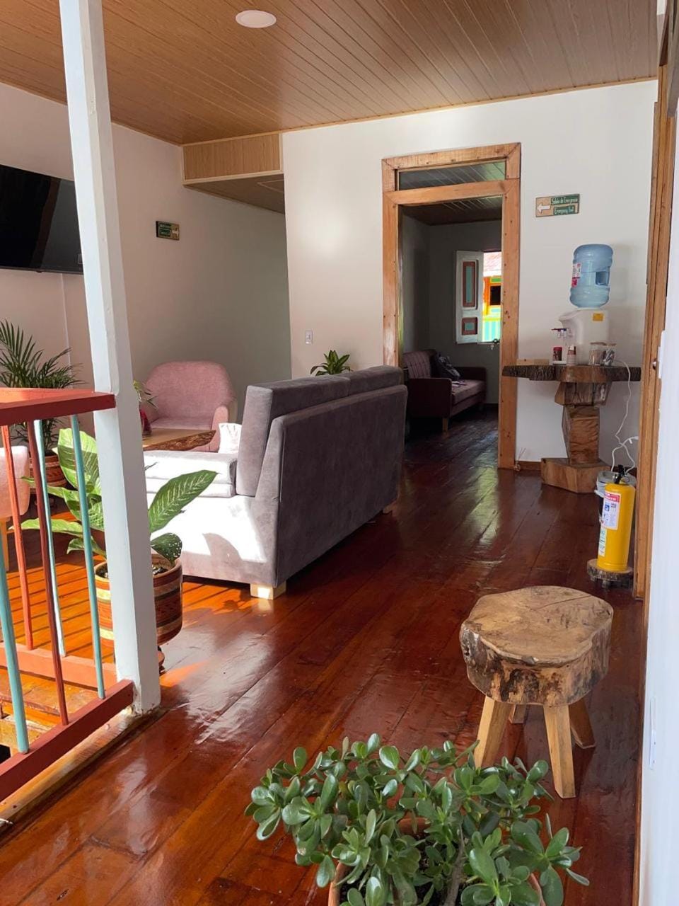 Communal lounge/ TV room