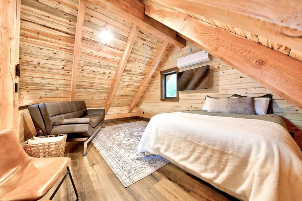 TV and multimedia, Bedroom