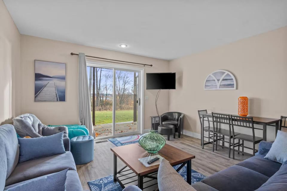 Torch Lake Vista A Ga Ming Golf Retreat 741 Unit 9B House in Torch Lake