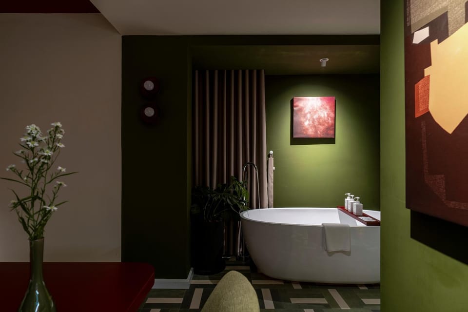 AVA Senses Hotel Hồ Nghinh - Mỹ Khê Beach by AVA LAND Apartment hotel in Da Nang