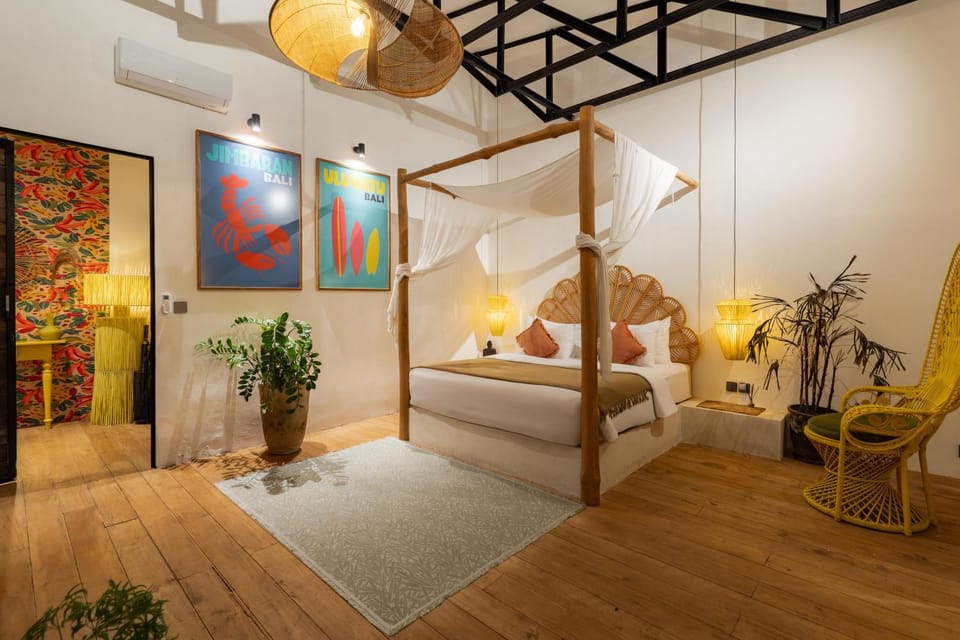 Bed, Bedroom