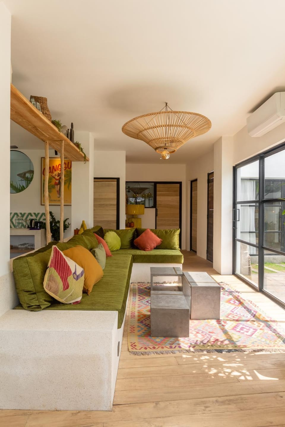 Living room, Seating area, air conditioner