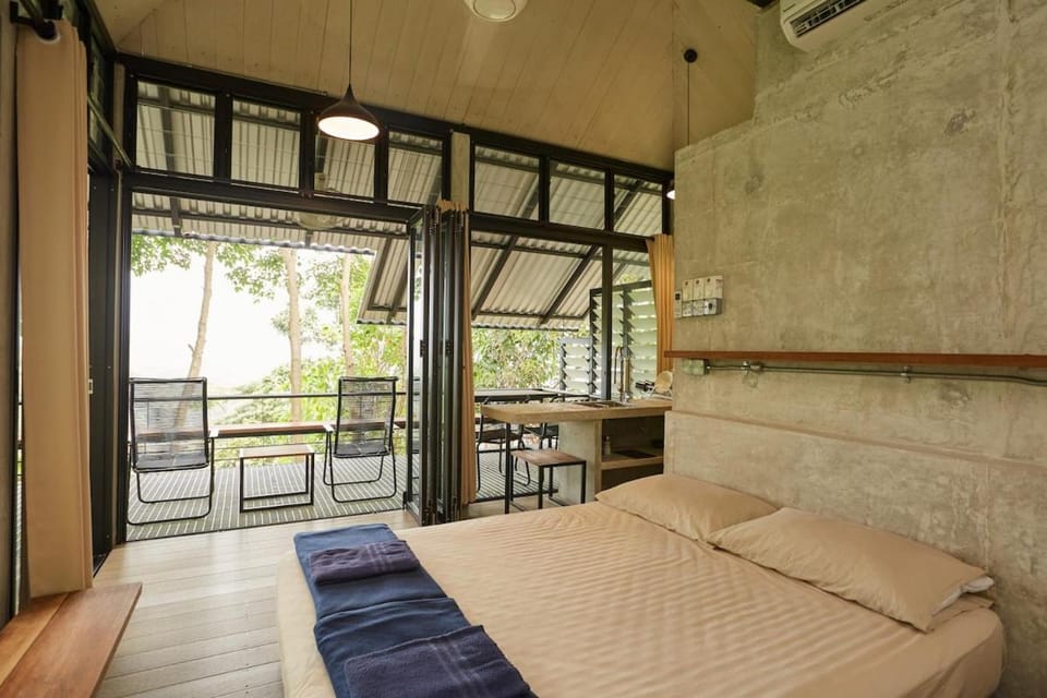 Amazing Mountain View Lodge with Pool House in Selangor, Malaysia