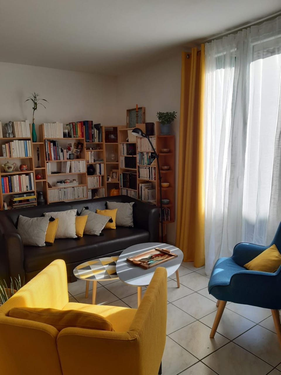 Living room, Internal: Not applicable to any particular room